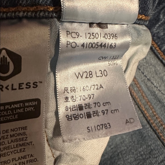 Levi's 501 Buttonfly Classic Indigo Jeans - Picture 5 of 5